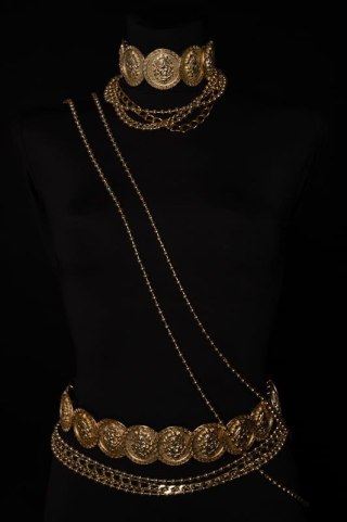 Choker z łańcuchów z kolekcji Black and Gold (C23/FSH/36AU)