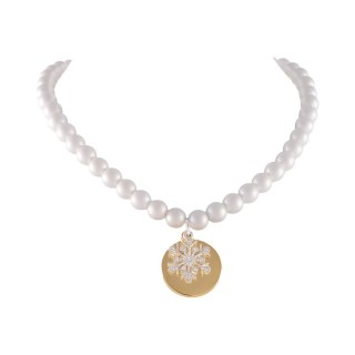 Naszyjnik z pereł ze śnieżynką i plasterkiem (C25/KOR/61AG-AU)