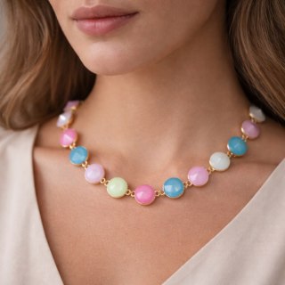 Naszyjnik z kolorowymi, okrągłymi kryształkami (C25/JES/124AU)