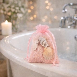 Sól z Morza Martwego 100g nr 311 - inspirowane Good Girl Fantastic Pink od Carolina Herrera