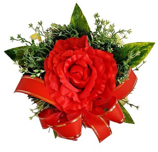 Stroik pięknych sztuchnych kwiatów na cmentarz grób Wszystkich Świętych