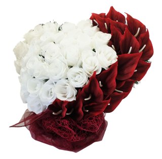 Stroik pięknych sztuchnych kwiatów na cmentarz grób Wszystkich Świętych